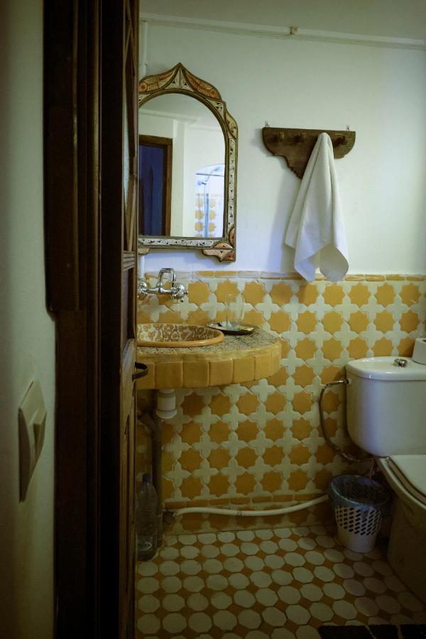 舍夫沙万 纳加昂萨摩洛哥传统庭院住宅酒店 外观 照片